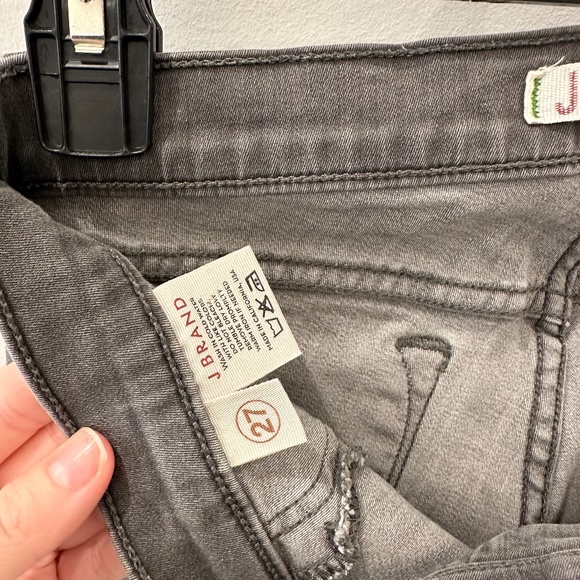 J Brand Grey Skinny Leg Jeans Size 27 - Picture 3 of 3